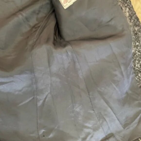 Vintage men's jacket. A genuine Mc nutt tweed. Woven in Donegal Ireland! - Picture 5 of 15